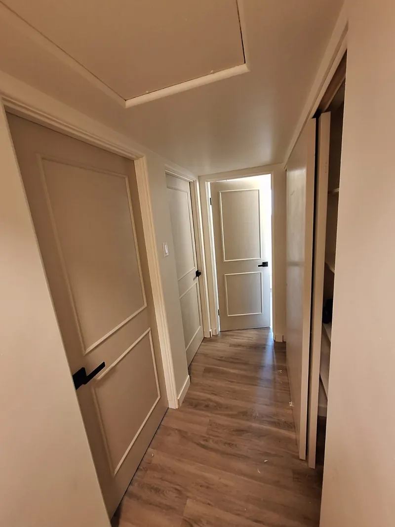 Renovated hallway at 5th Avenue